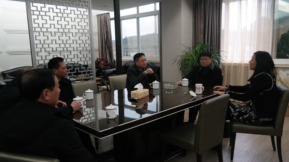 ���ں��ϰ����ա��߷��˴��������̸������ˡ�